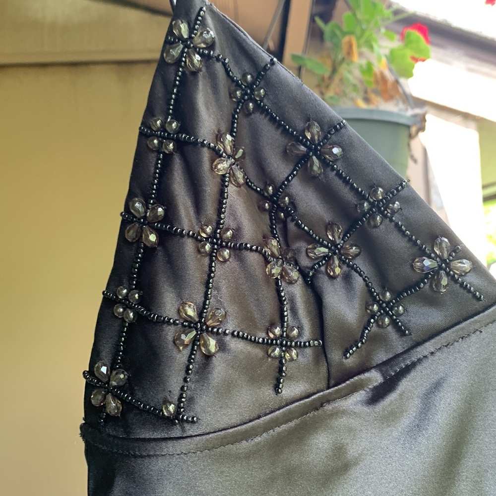 Zara Beaded Black Formal Midi Dress - Picture 3 of 4